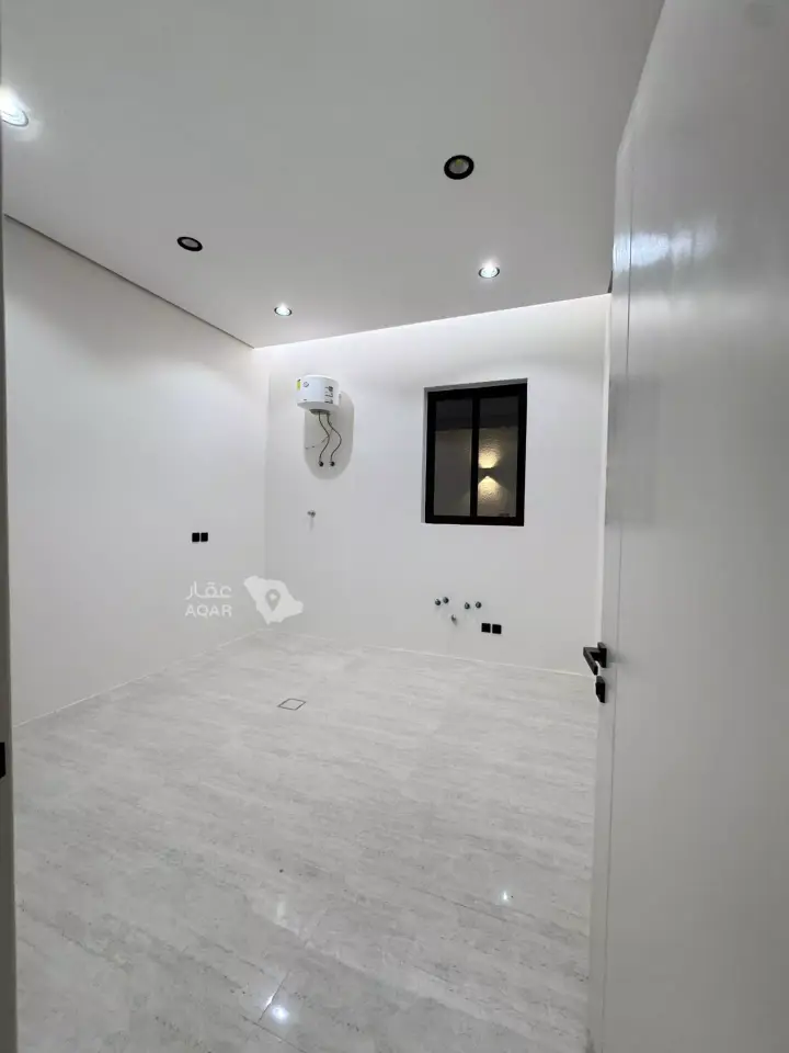 3 bedroom villa in Dahiat Namar, Riyadh 4