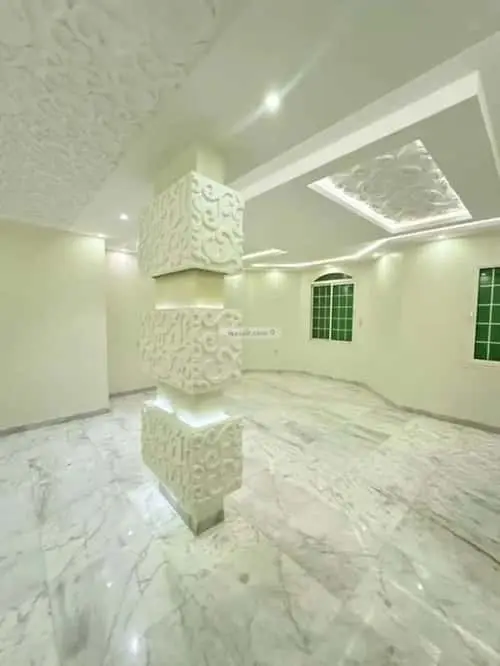 5 bedroom villa in Granada, Riyadh 6