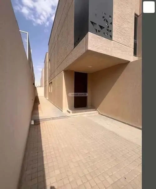 5 bedroom villa in Al Bashaer, Riyadh 4