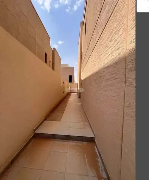 5 bedroom villa in Al Bashaer, Riyadh 6
