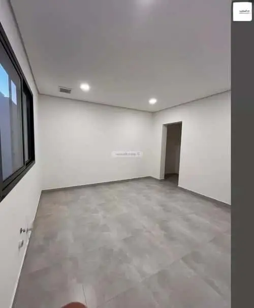 5 bedroom villa in Al Bashaer, Riyadh 14