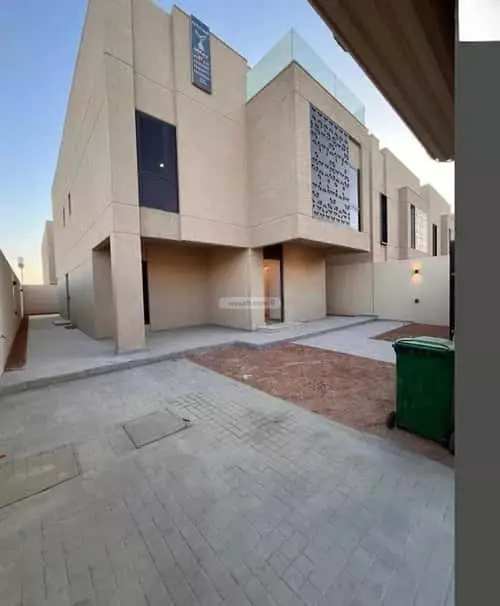 5 bedroom villa in Al Bashaer, Riyadh 7
