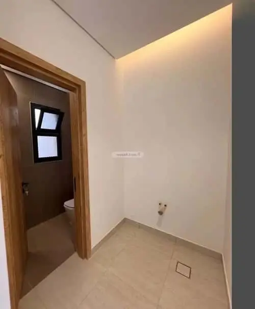 5 bedroom villa in Al Bashaer, Riyadh 6