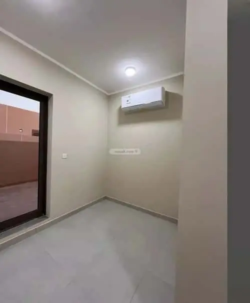 4 bedroom villa in Al Bashaer, Riyadh