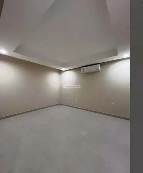 4 bedroom villa in Al Bashaer, Riyadh 10