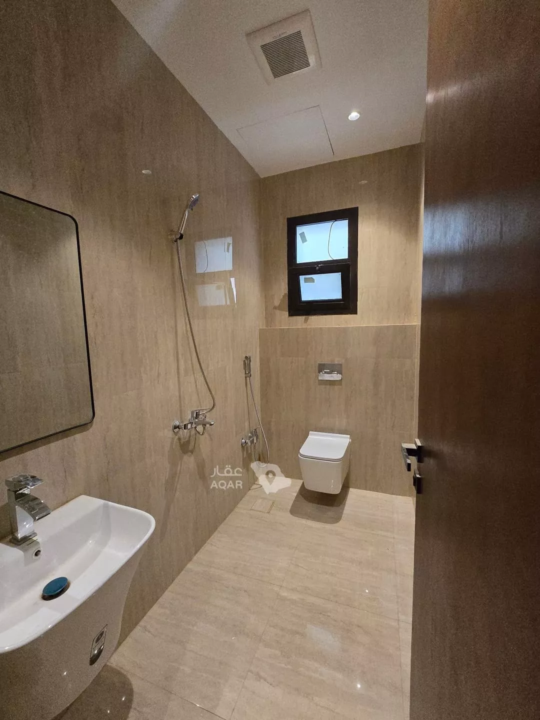 3 bedroom apartment in Tuwaiq, Riyadh 15