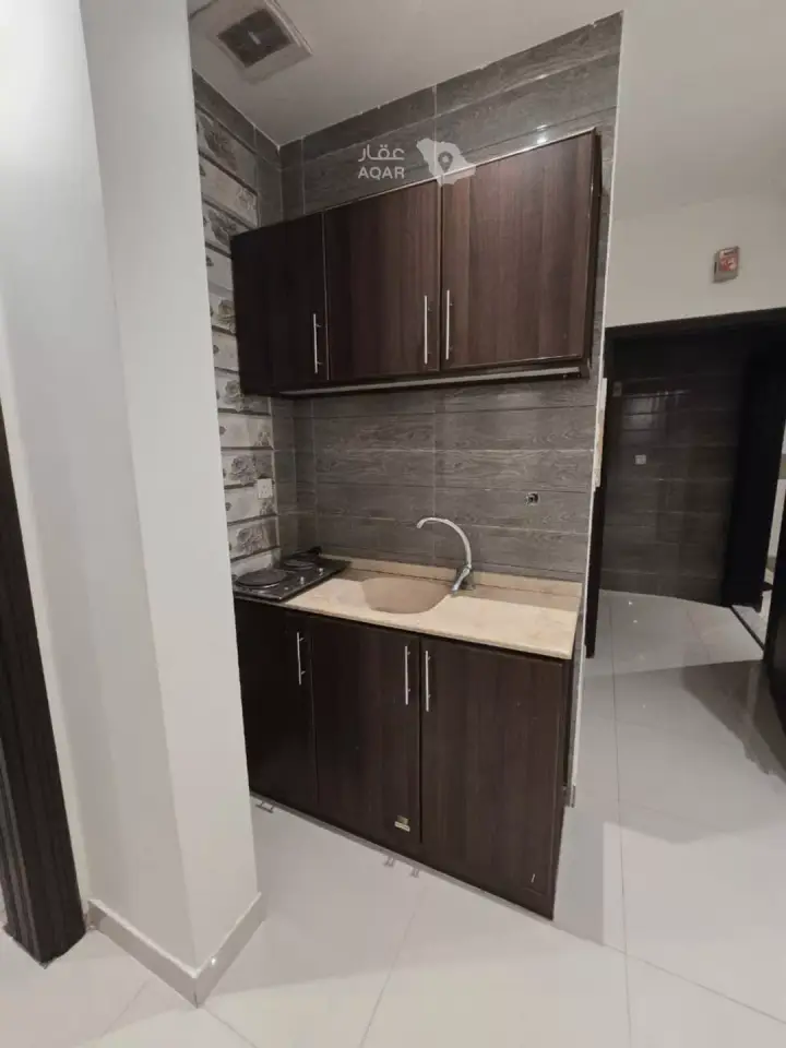 2 bedroom apartment in Mishrifah, Jeddah 14