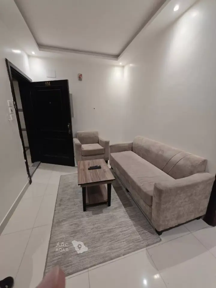 2 bedroom apartment in Mishrifah, Jeddah 11