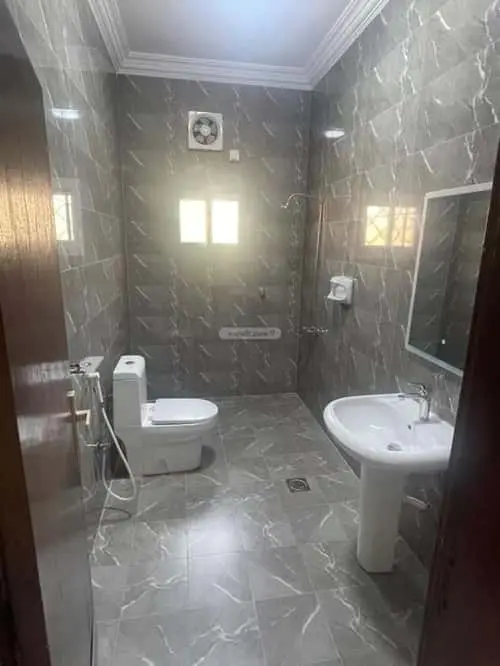 4 bedroom apartment in Al Samer, Jeddah 8