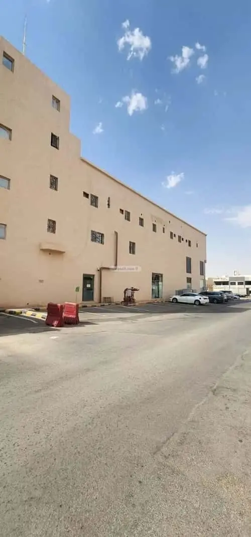 shop in Al Janadriyah, Riyadh
