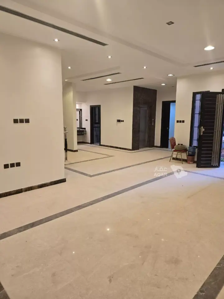 3 bedroom villa in Al Yasmin, Riyadh 7