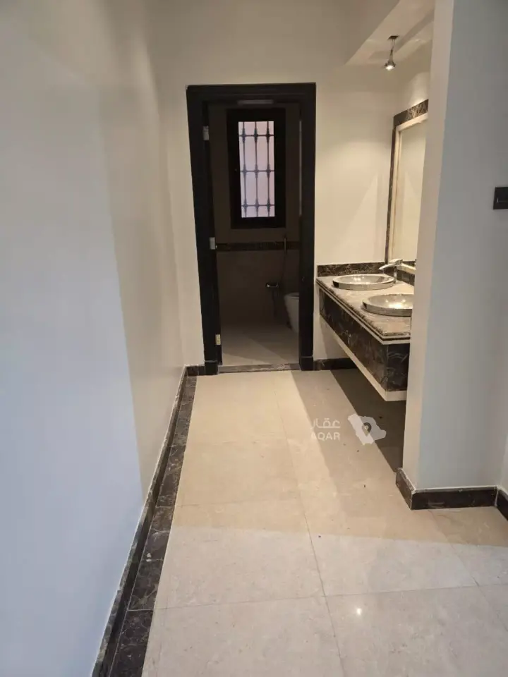 3 bedroom villa in Al Yasmin, Riyadh 5
