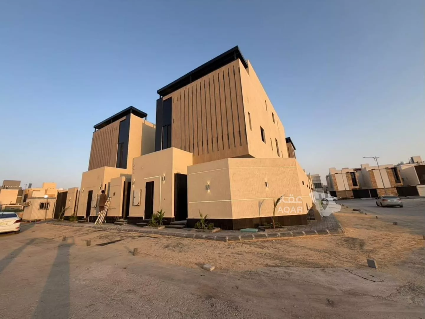 4 bedroom villa in Al Aridh, Riyadh 9