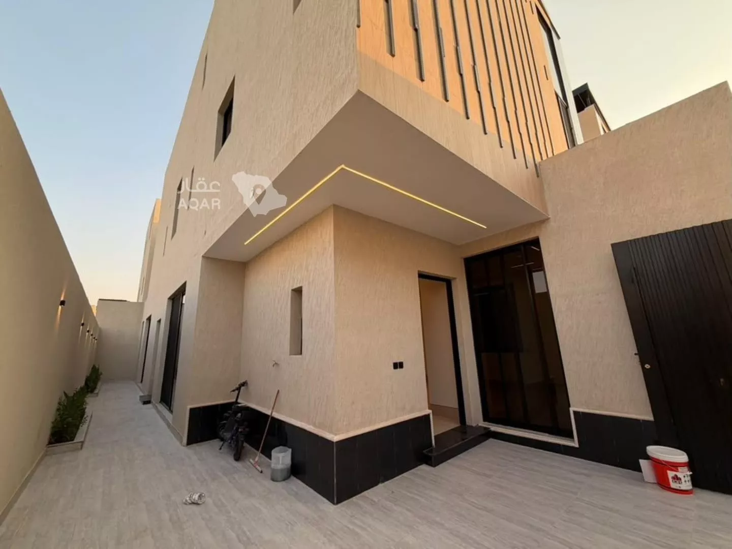 4 bedroom villa in Al Aridh, Riyadh 12