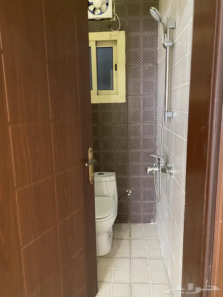 3 bedroom apartment in Al Rabwa, Jeddah 8