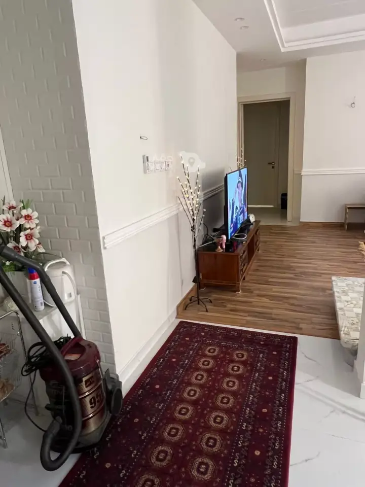 4 bedroom apartment in Dhahrat Namar, Riyadh 15