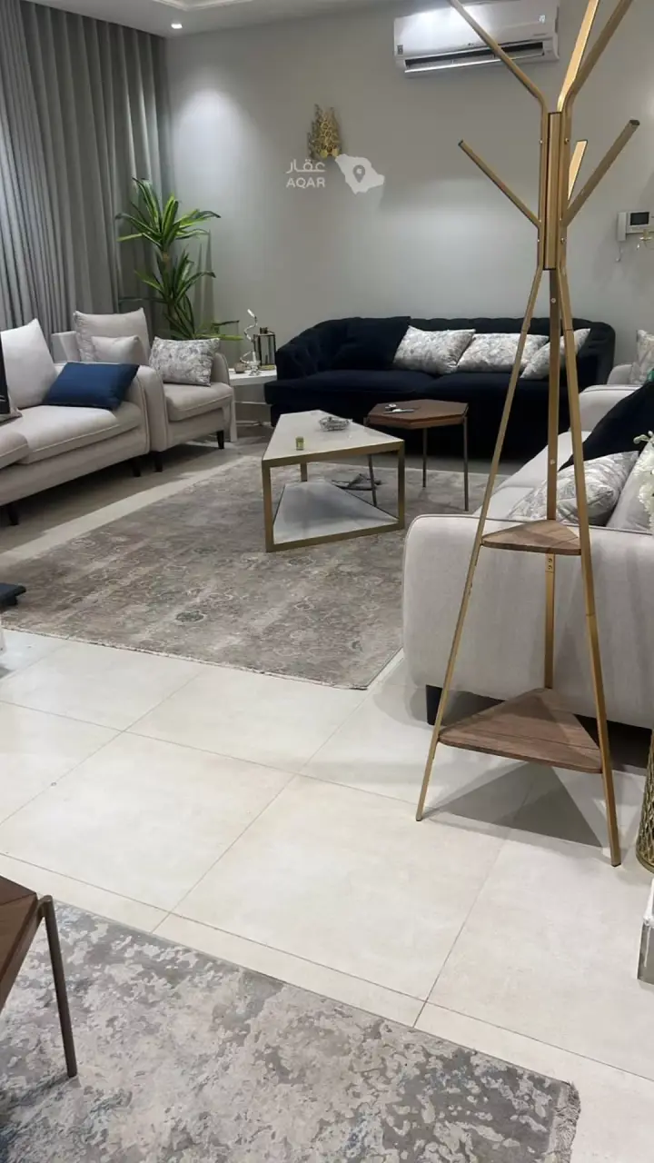 3 bedroom apartment in Granada, Riyadh 3