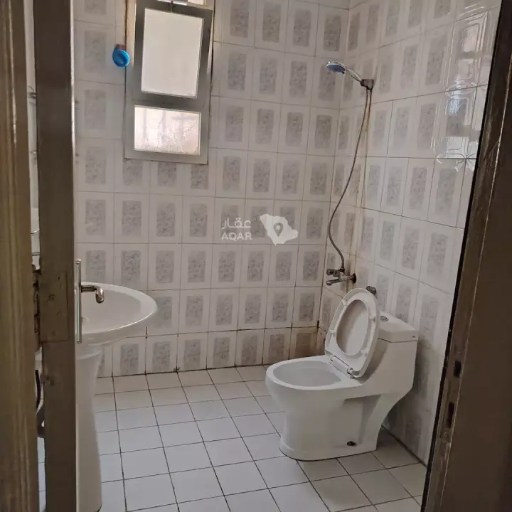 2 bedroom apartment in Dirab, Riyadh 4