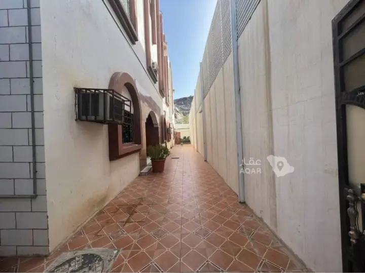 25 bedroom building in Al Awali, Makkah 2