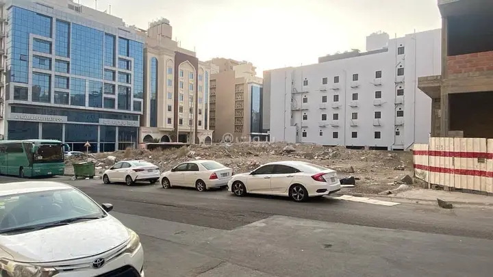 عقار  في الهجرة، مكة 2