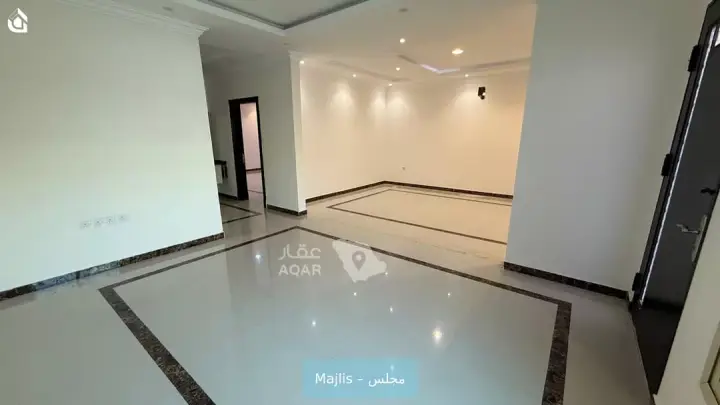 5 bedroom villa in Tuwaiq, Riyadh 9