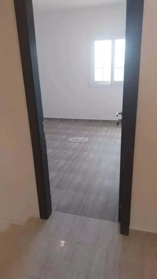 4 bedroom villa in Khuzam, Riyadh 10