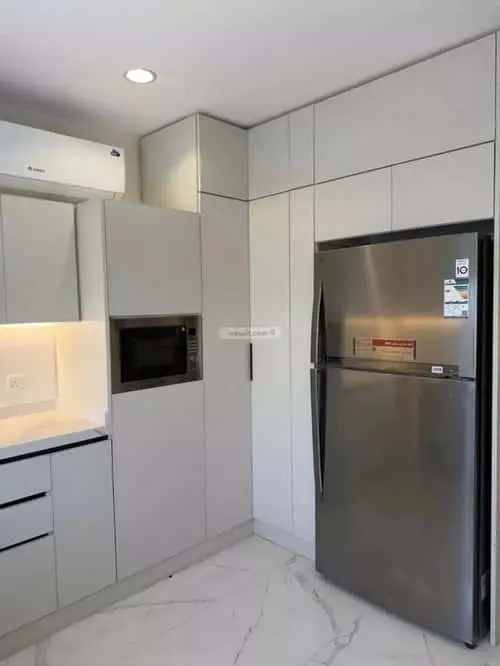5 bedroom villa in Khuzam, Riyadh 8