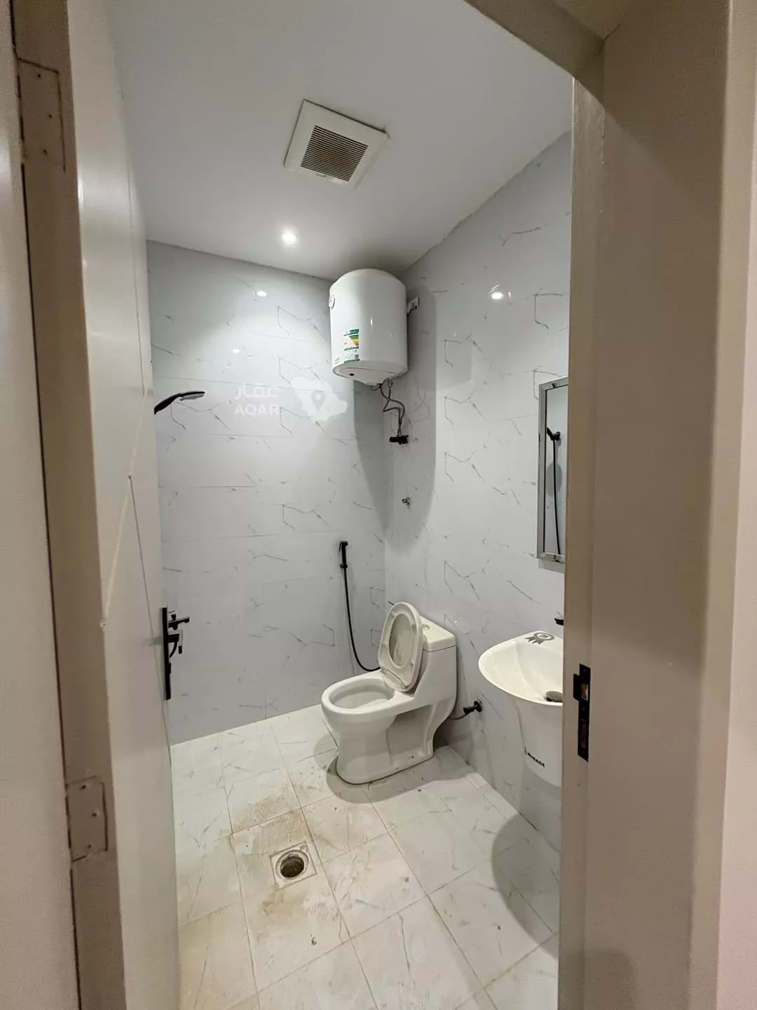 3 bedroom villa in Okaz, Riyadh 7