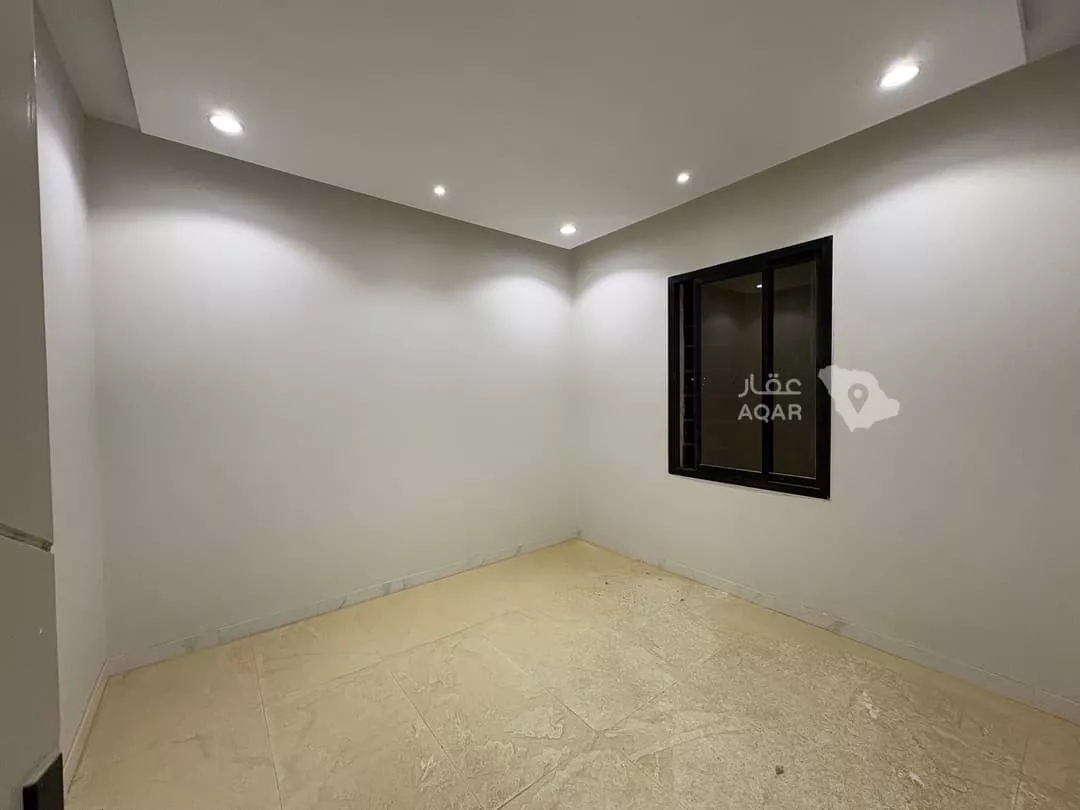 3 bedroom villa in Okaz, Riyadh 15