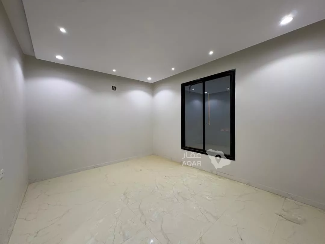 3 bedroom villa in Okaz, Riyadh 10