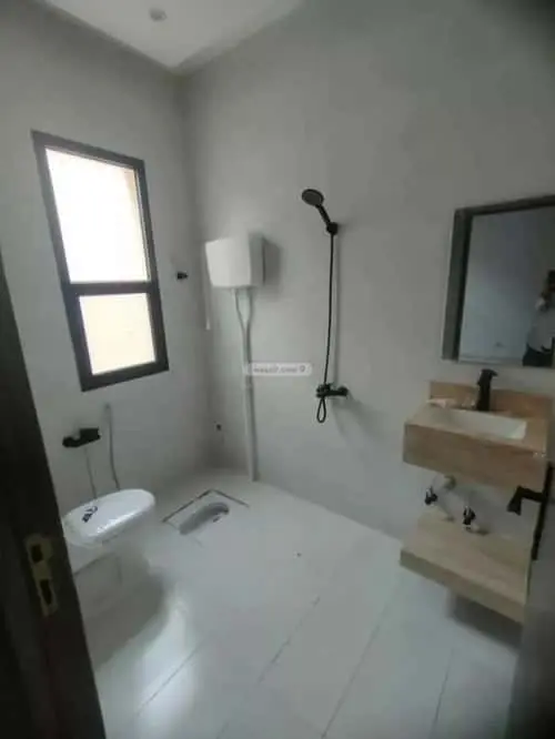 7 bedroom villa in Al Ghnamiah, Riyadh 3