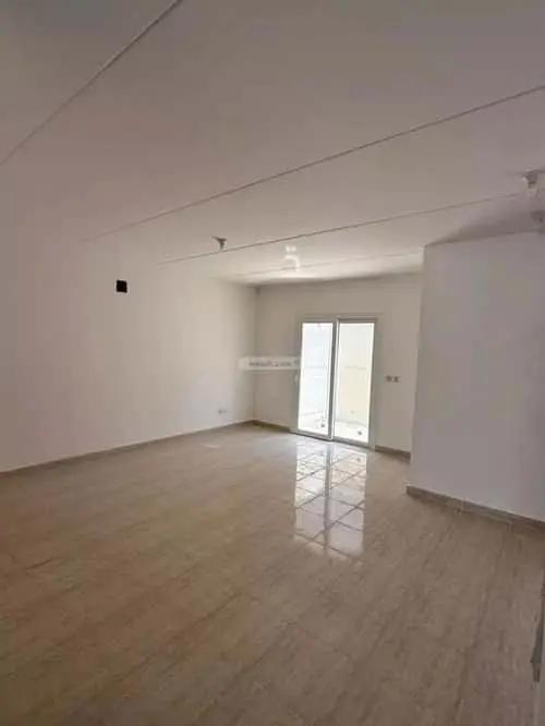 5 bedroom villa in Khuzam, Riyadh 13