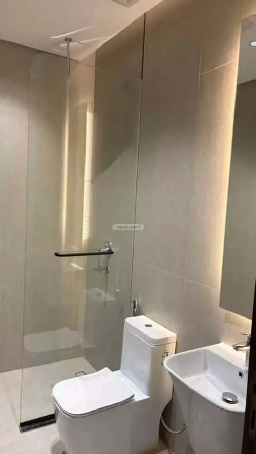 4 bedroom apartment in Mishrifah, Jeddah 3