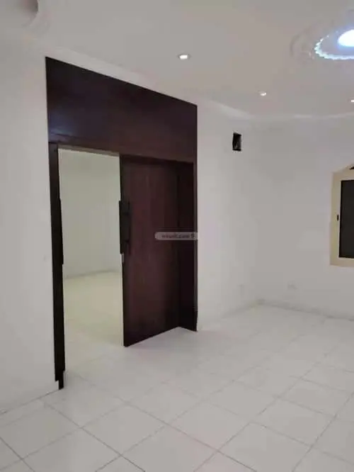 4 bedroom apartment in Hajar, Eastern Province 4