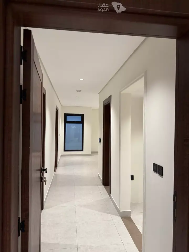 3 bedroom apartment in Madinat Al Umal, Eastern Province 2