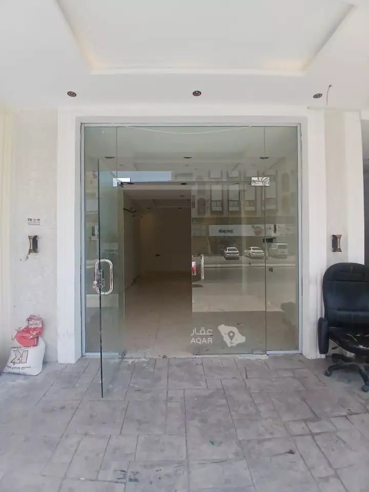 shop in Al Bawadi, Jeddah 4