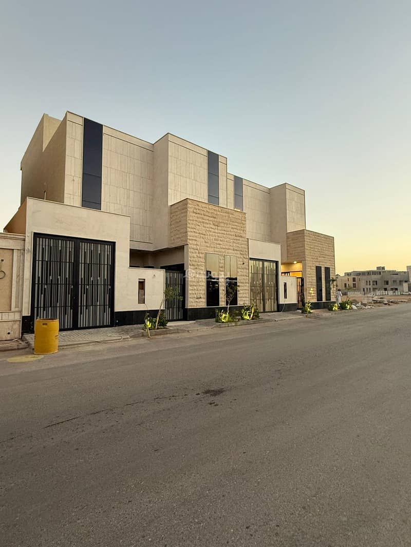 6 bedroom villa in Al Mahdiyyah, Riyadh 23