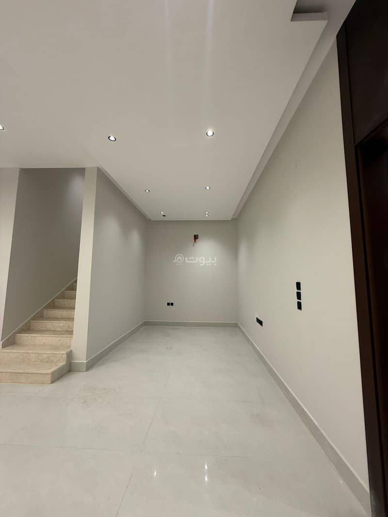 5 bedroom villa in Al Mahdiyyah, Riyadh 17