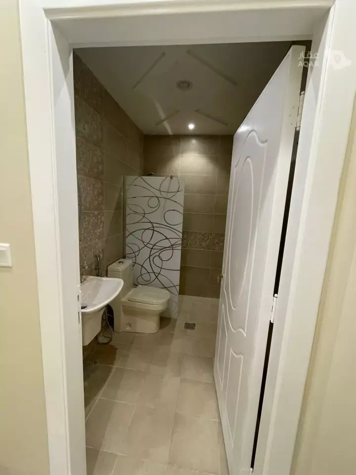 3 bedroom apartment in Al Shawqiyyah, Makkah 7
