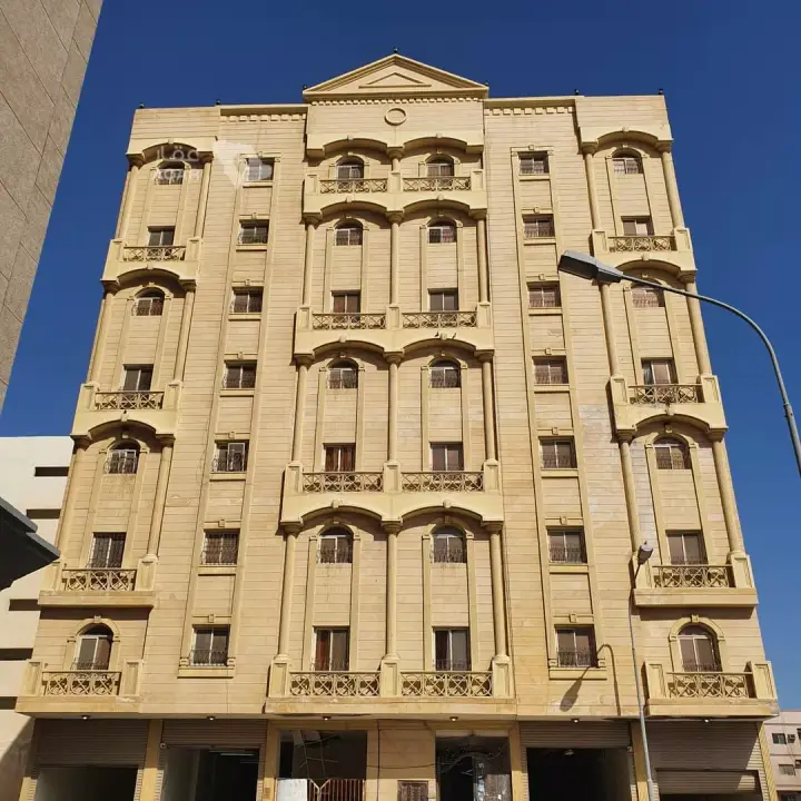 عقار 40 غرف في الخبر الجنوبية، الخبر