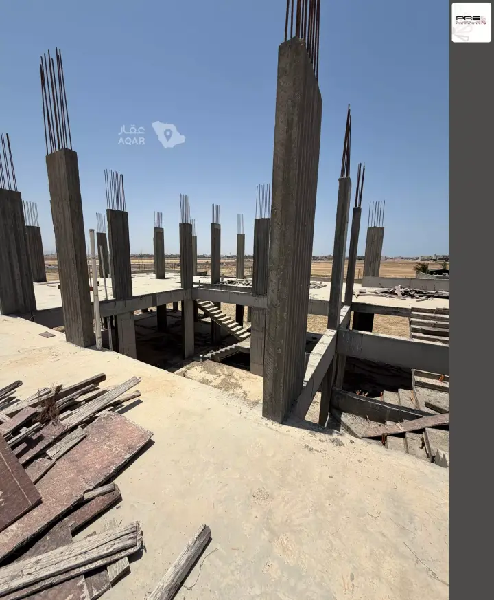 5 bedroom villa in Az Zomorod, Jeddah 8
