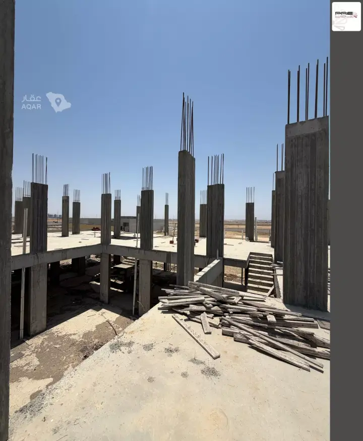 5 bedroom villa in Az Zomorod, Jeddah 14
