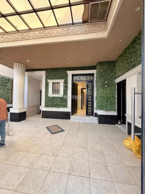 7 bedroom villa in Al Aridh, Riyadh 10
