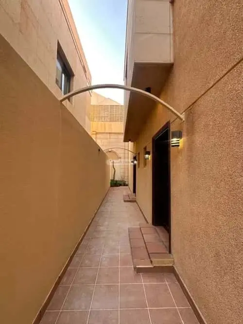 6 bedroom villa in Al Nakheel, Riyadh 8