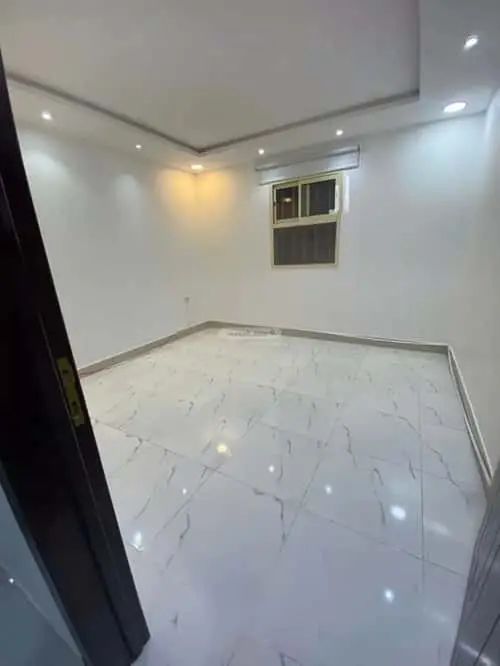 3 bedroom apartment in Al Awali, Riyadh 11