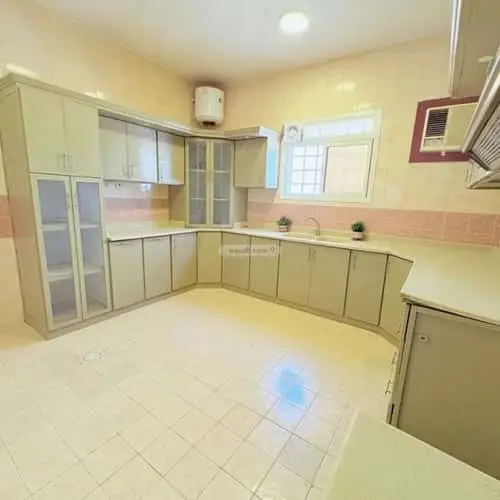 4 bedroom apartment in Al Wadi, Riyadh 9