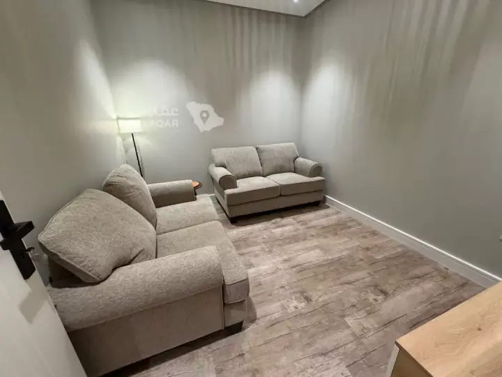 2 bedroom apartment in Al Nuzhah, Jeddah 18