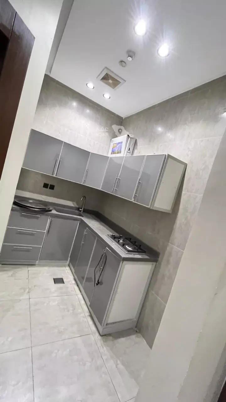 3 bedroom office in Al Safa, Jeddah 2