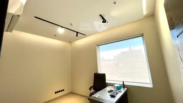 3 bedroom office in Al Safa, Jeddah 4