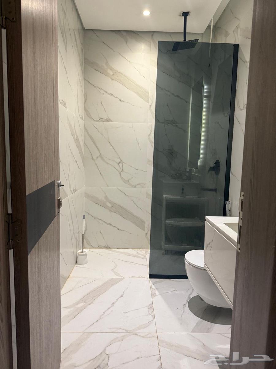 3 bedroom apartment in Al Khuzama, Riyadh 17